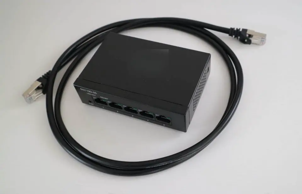 Regular computer network equipment for Pro DJ Link